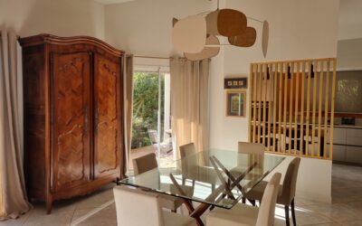 Avant/Après : Rénovation d’une cuisine ouverte à Rebigue (Toulouse Sud) — plus de rangements, plus de plan de travail, plus de chaleur