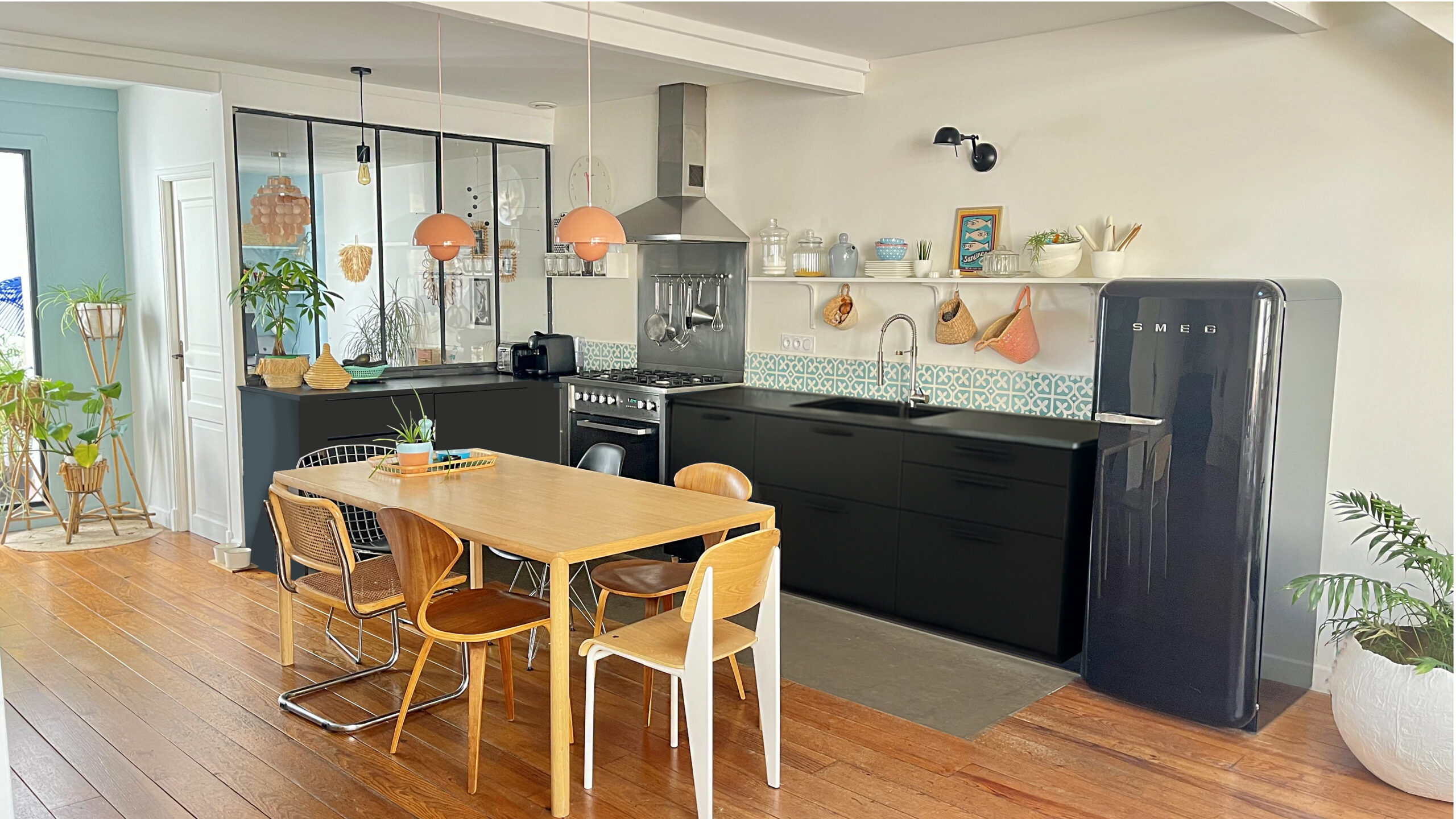 Cuisine aménagée réalisée par Patricia Lovell Architecte d'intérieur aprés modélisation SketchUp 3D